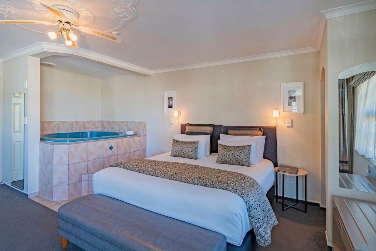 Silver Fern Rotorua Suites & Spa Exteriér fotografie A suite at the hotel