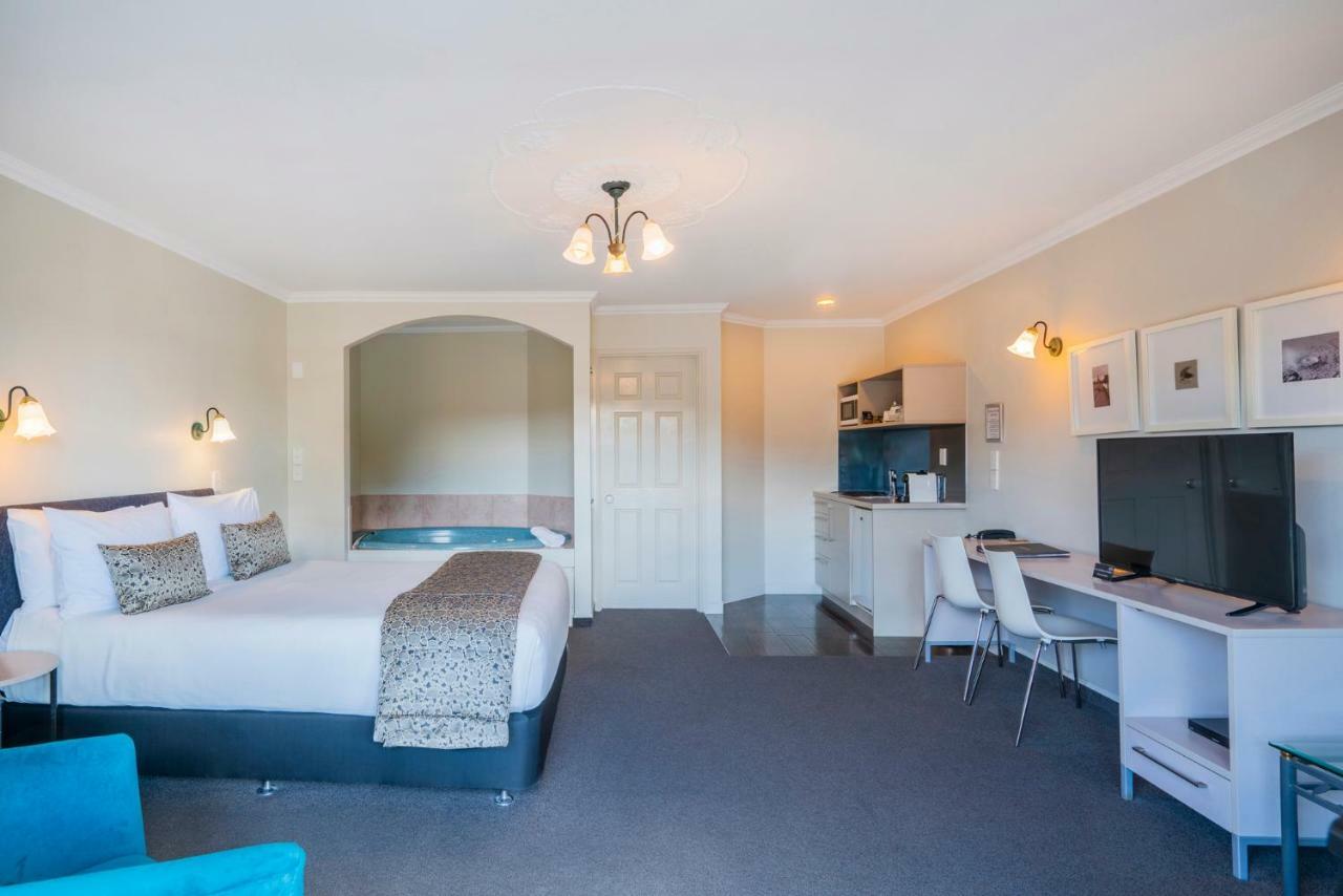 Silver Fern Rotorua Suites & Spa Exteriér fotografie Studio