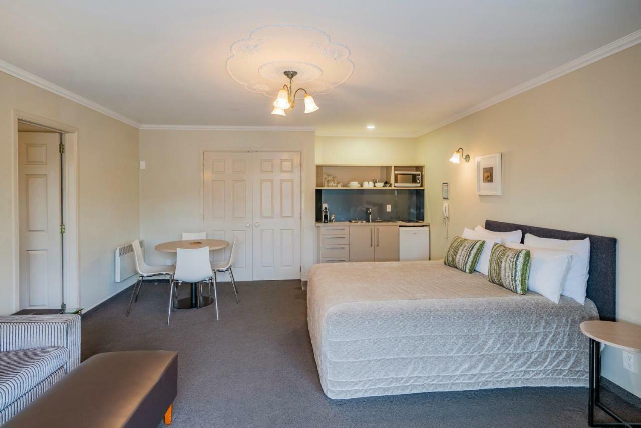 Silver Fern Rotorua Suites & Spa Exteriér fotografie A studio apartment in New Zealand