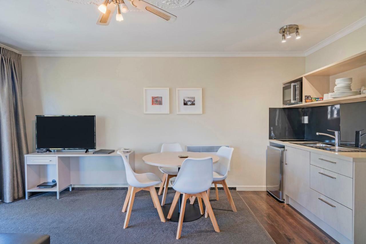 Silver Fern Rotorua Suites & Spa Exteriér fotografie A typical apartment at the hotel